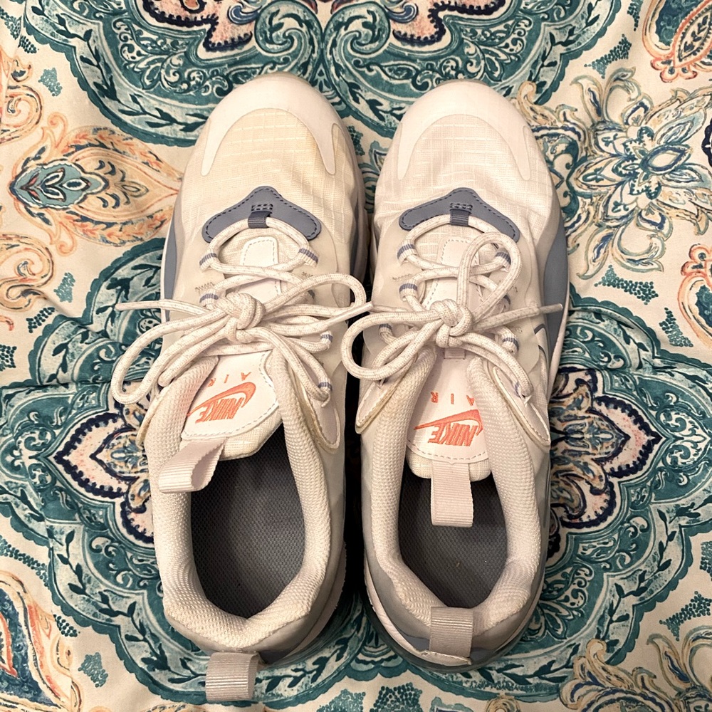 Nike Air Max 270 React Shoes